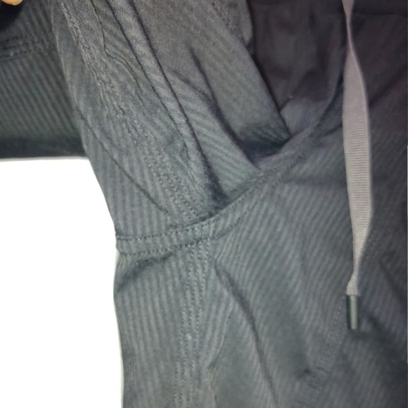COPY - LULULEMON Dance Studio Women's Size 4 Reg - Picture 3 of 11